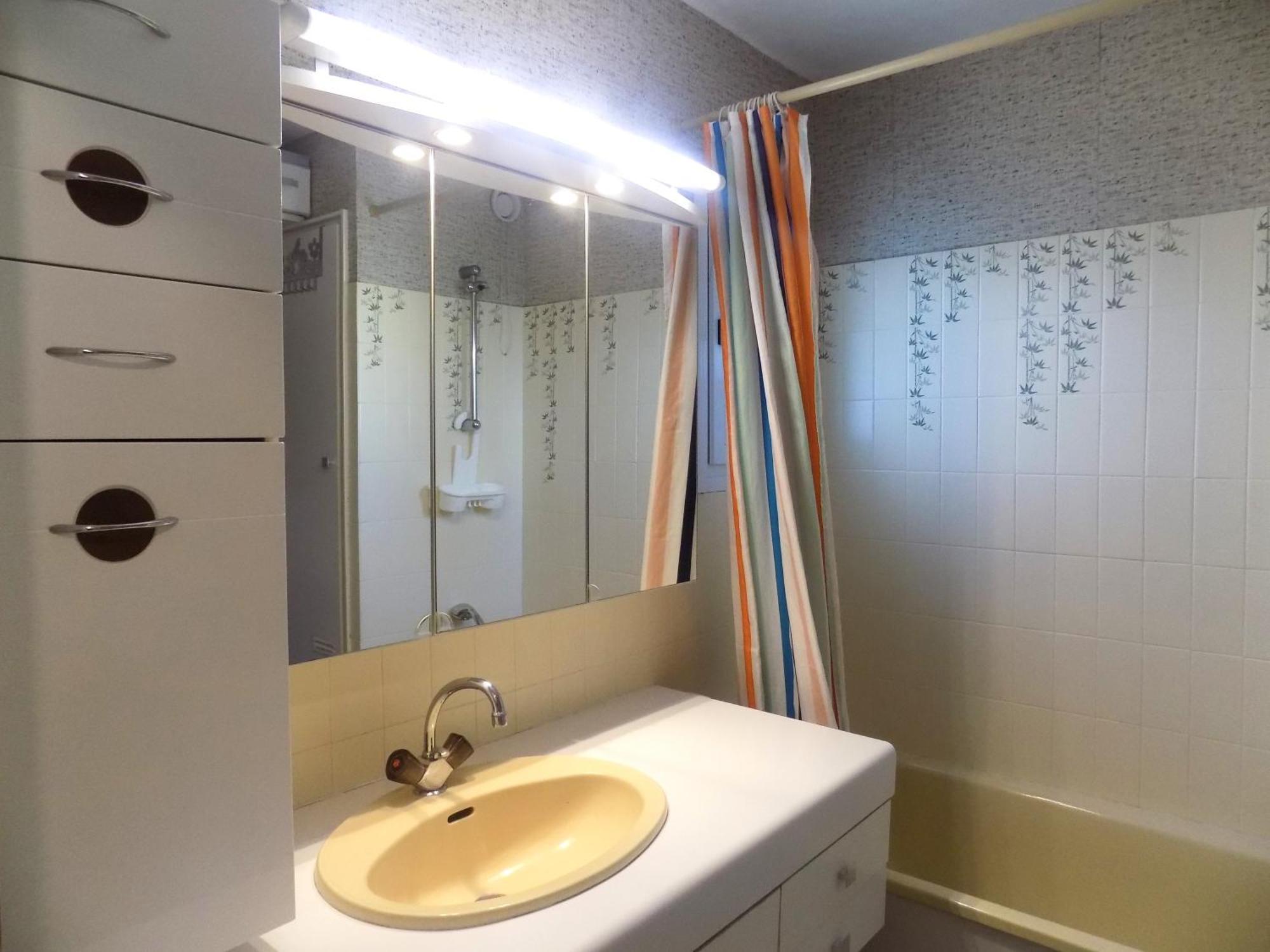 Saint Georges De Didonne - Vue Mer Pour Ce Studio Cosy En Rez-De-Chaussee 外观 照片
