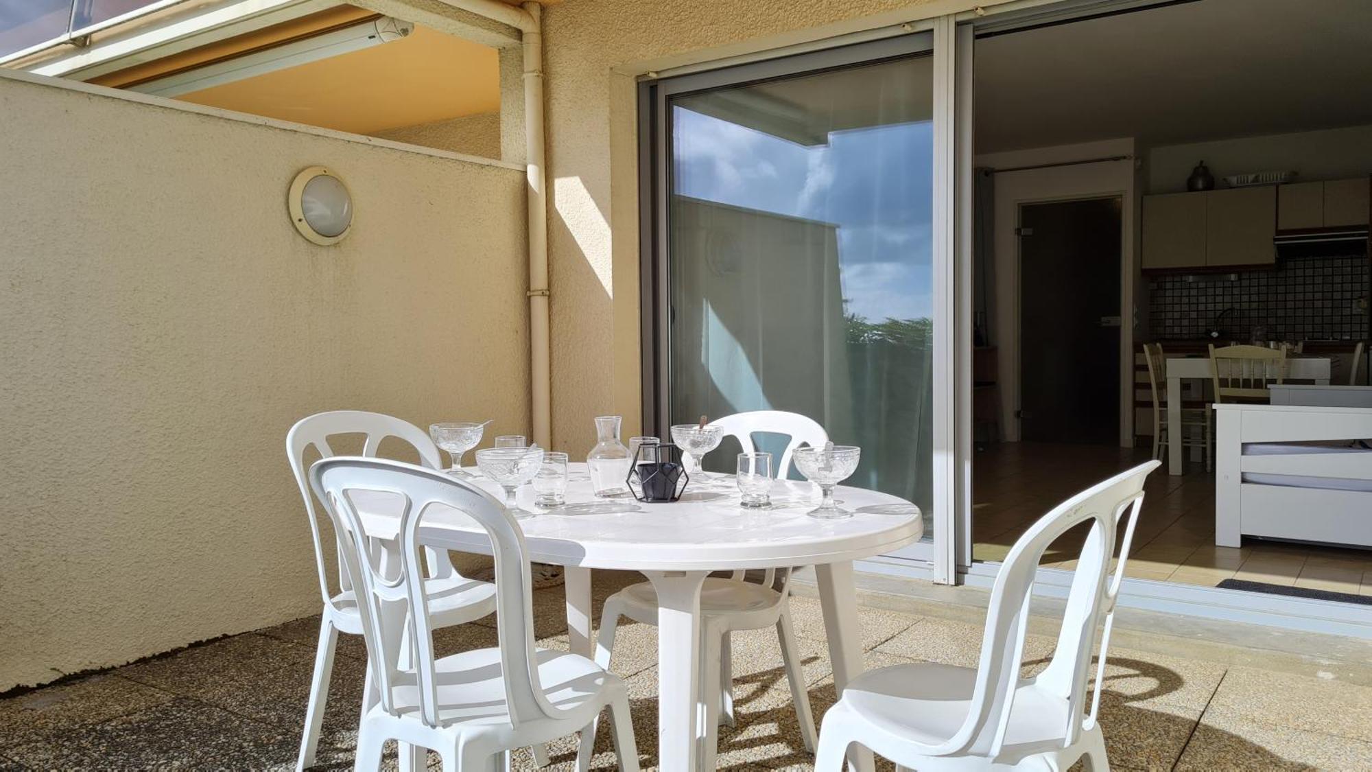 Saint Georges De Didonne - Vue Mer Pour Ce Studio Cosy En Rez-De-Chaussee 外观 照片
