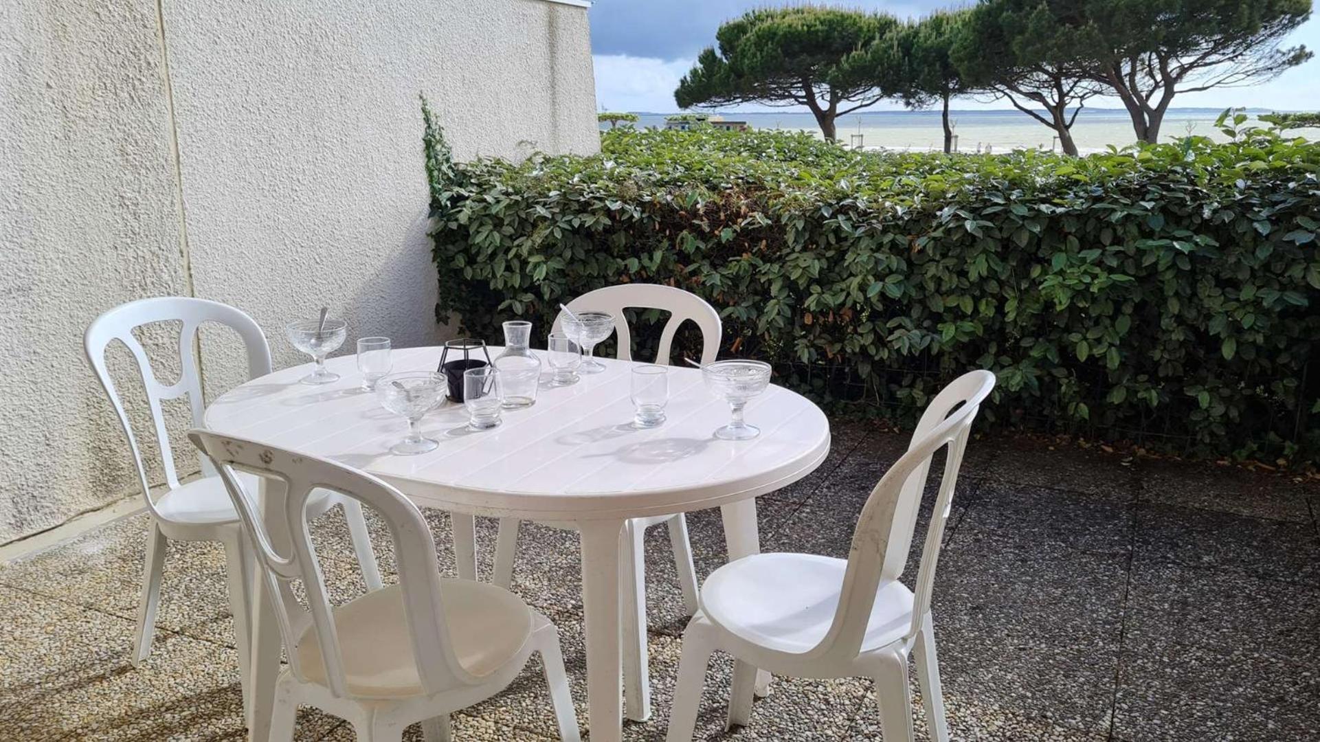 Saint Georges De Didonne - Vue Mer Pour Ce Studio Cosy En Rez-De-Chaussee 外观 照片