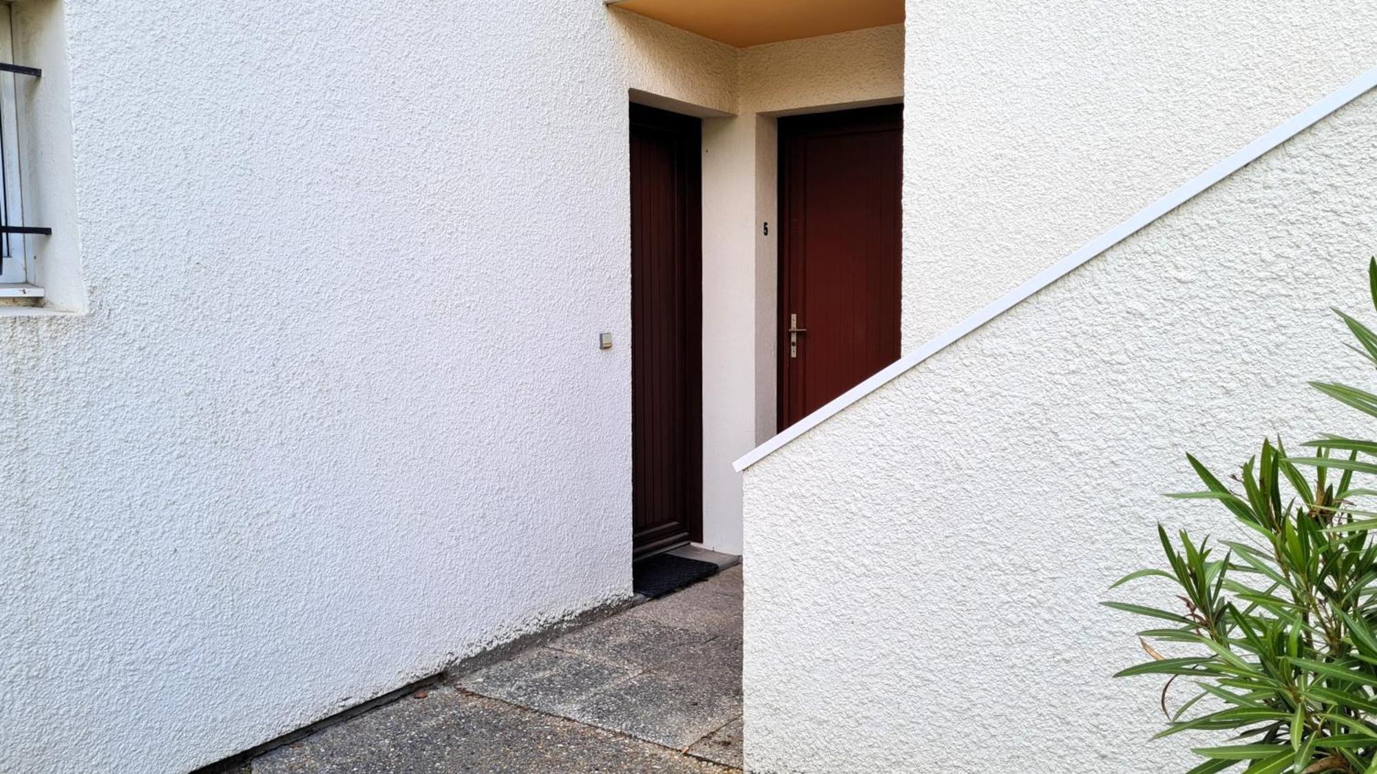Saint Georges De Didonne - Vue Mer Pour Ce Studio Cosy En Rez-De-Chaussee 外观 照片
