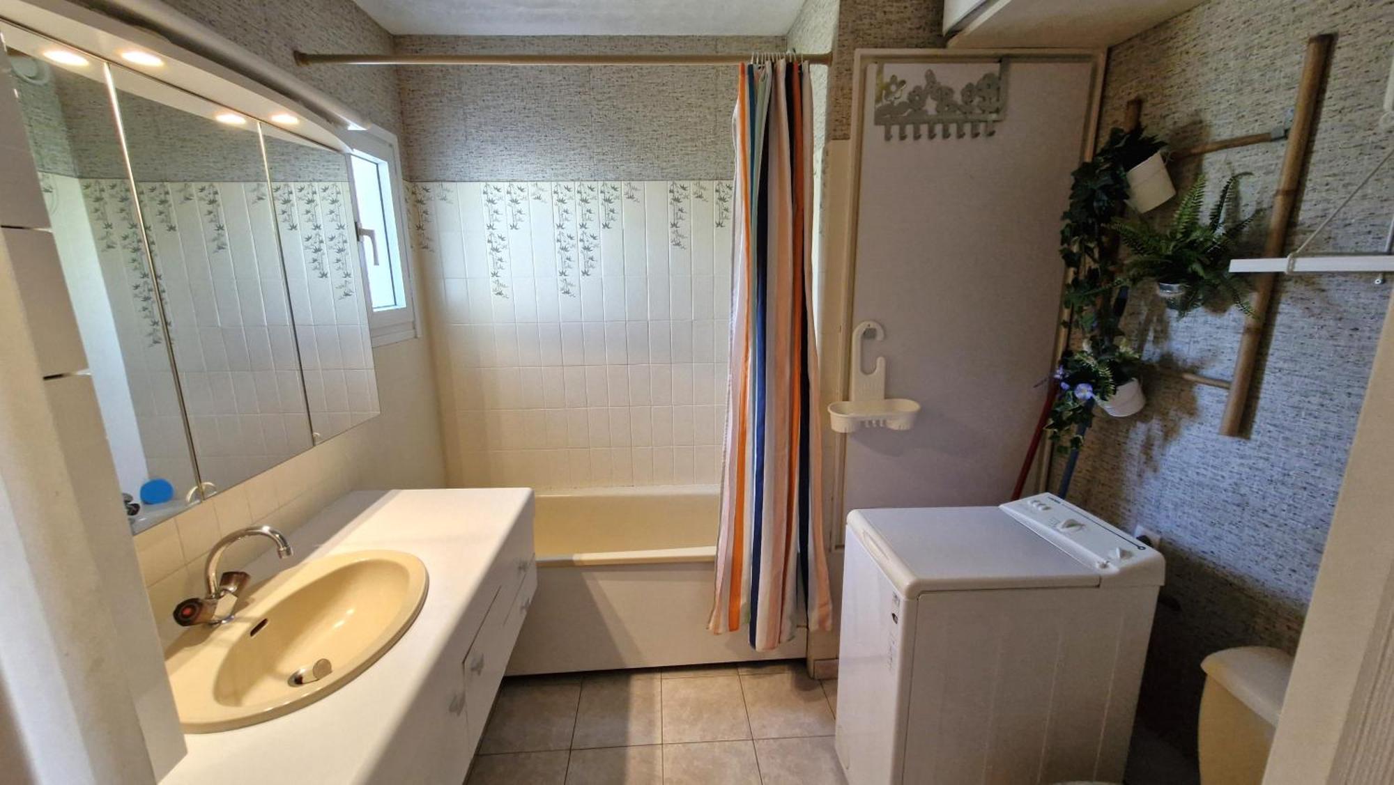 Saint Georges De Didonne - Vue Mer Pour Ce Studio Cosy En Rez-De-Chaussee 外观 照片